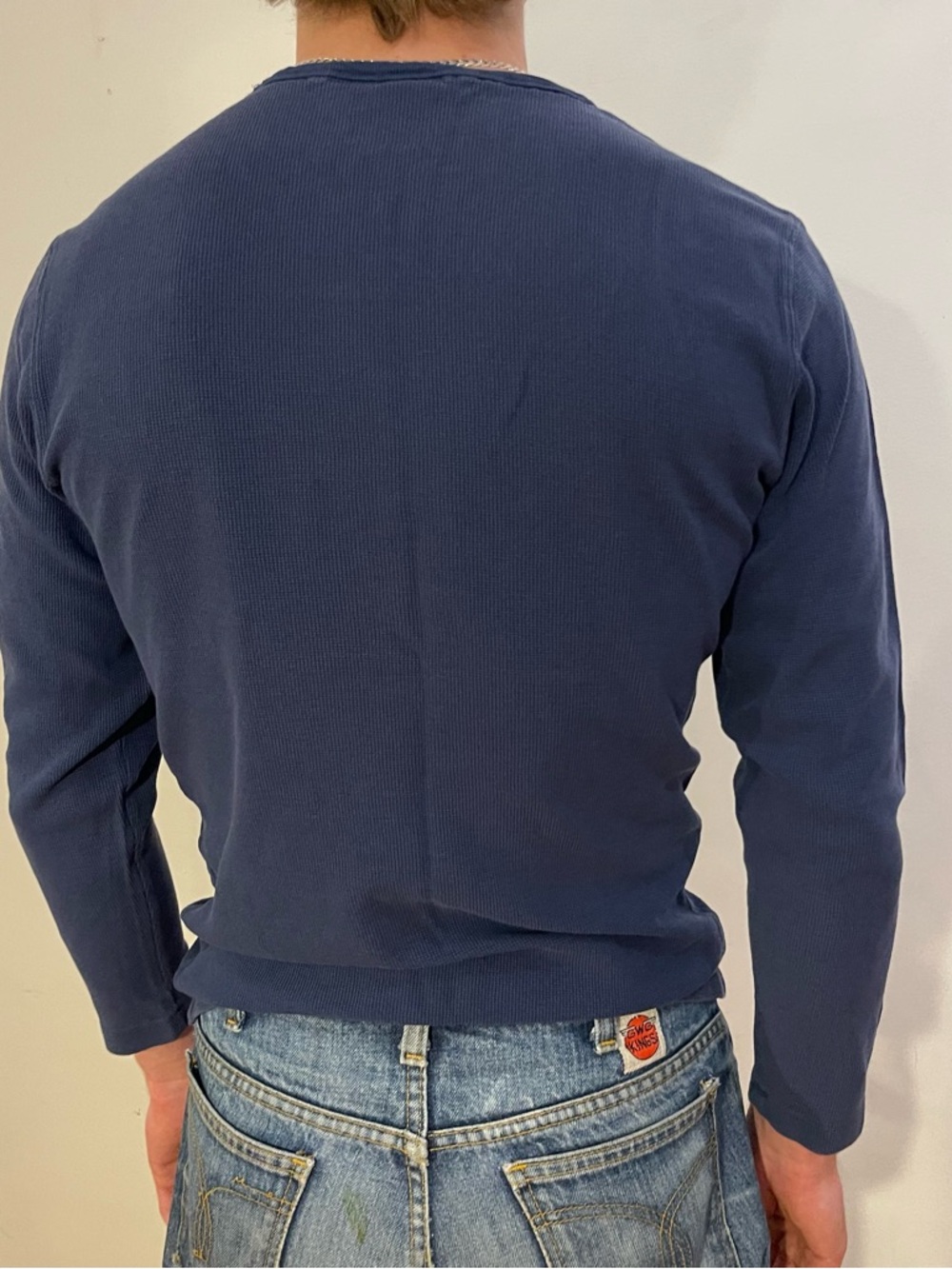 DKNY Men's V-Neck Long-Sleeve Sweater in Navy